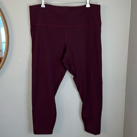 Lululemon Wunder Under High-Rise Tight Luxtreme in Red Merlot Size 18 - Picture 2 of 8